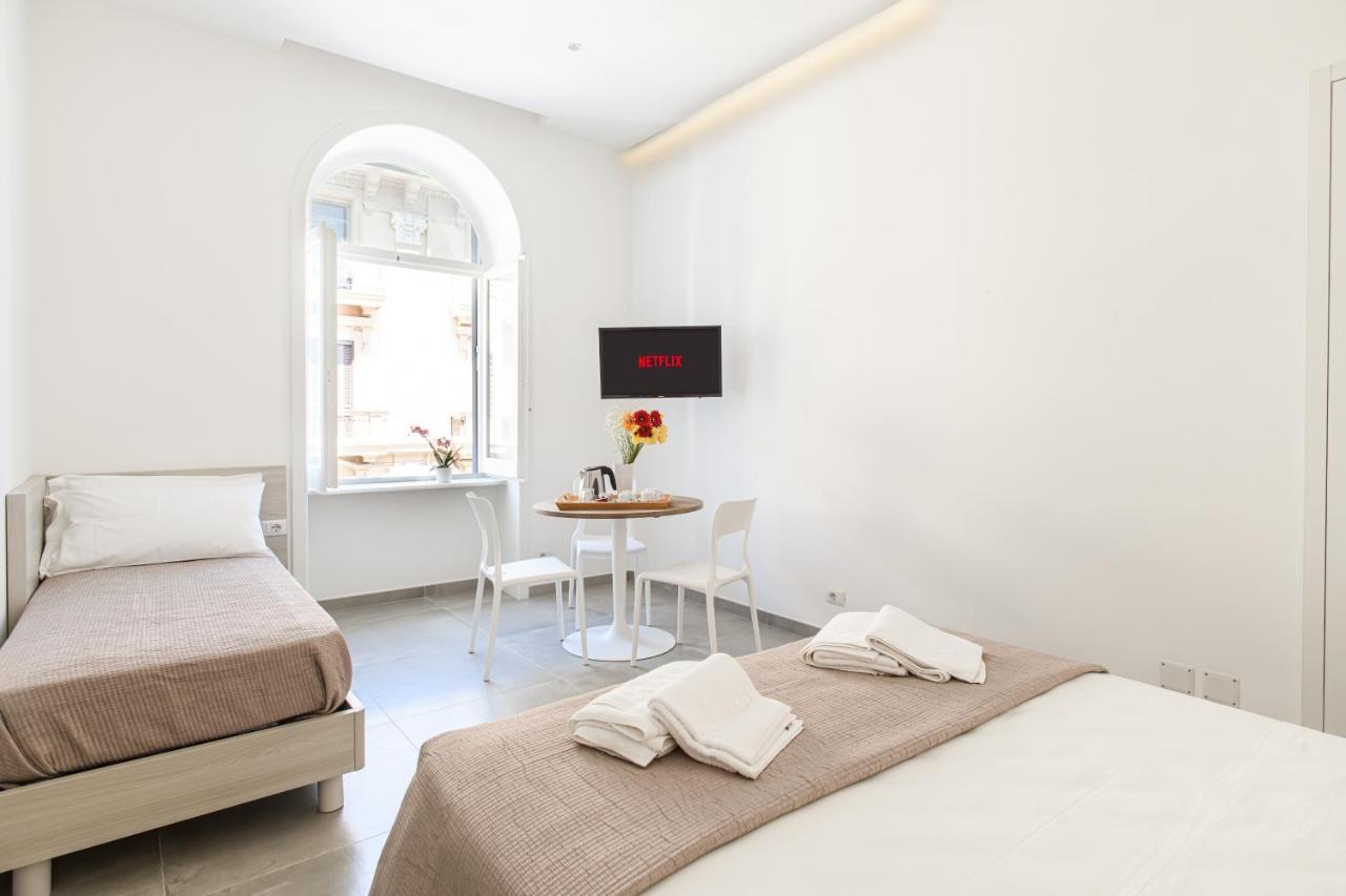 Lux Caracciolo Bed & Breakfast Napoli Ngoại thất bức ảnh